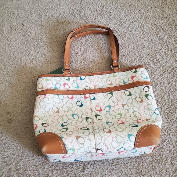 Coach Heritage Chelsea Tote Bag With Multicolored Signature Logo - Picture 2 of 13